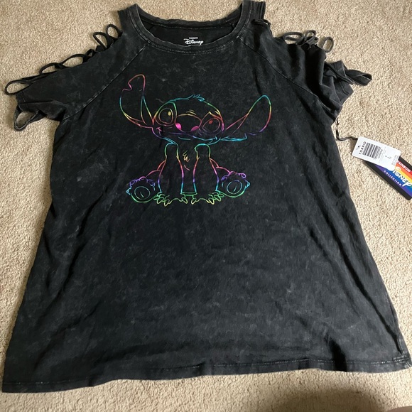 NWT Torrid Disney rainbow Stitch distressed sleeve Graphic Tee - Picture 1 of 3